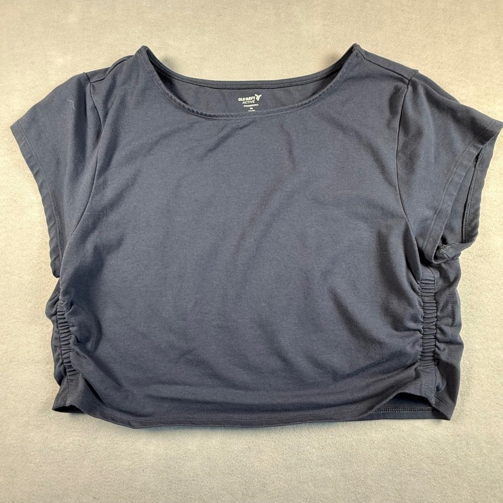 Old Navy Active PowerChill Ruched Side Crop Top Gray XL Go-Dry Workout Shirt